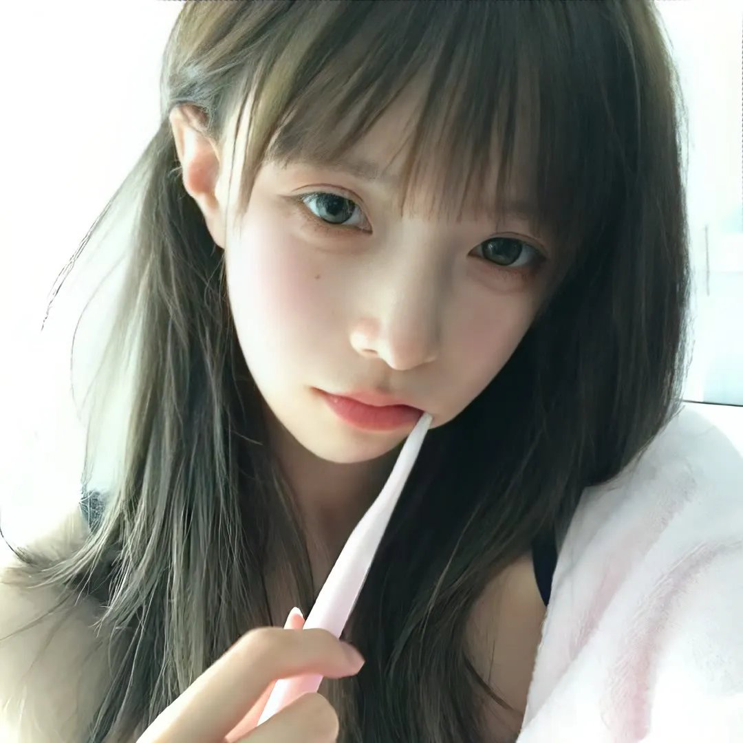 后窗的女人