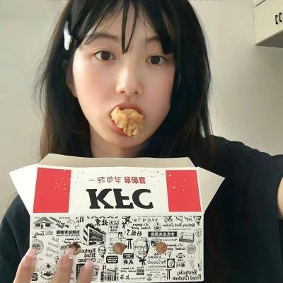 抓住稻草的野兽